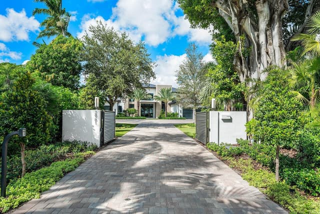 2961 NE 27TH Avenue, Lighthouse Point FL 33064 - Lighthouse Point, FL - Photo 2