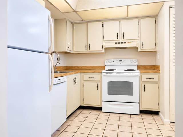 357 N Rock Island Road # 407, Margate FL 33063 - Margate, FL - Photo 6