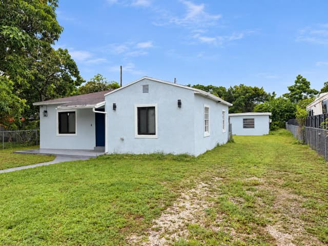 925 NW 121st Street, North Miami FL 33168 - North Miami, FL - Photo 2