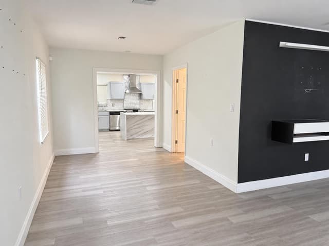 925 NW 121st Street, North Miami FL 33168 - North Miami, FL - Photo 4