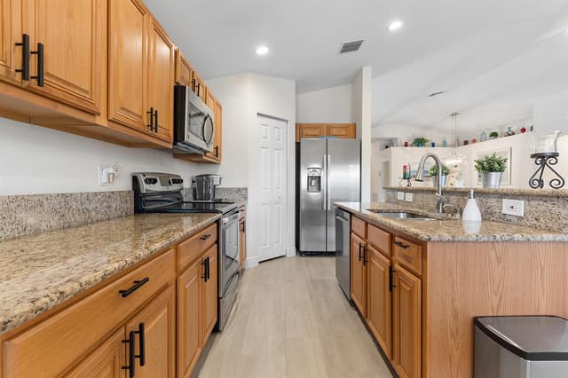 12142 Roma Road, Boynton Beach FL 33437 - Boynton Beach, FL - Photo 3