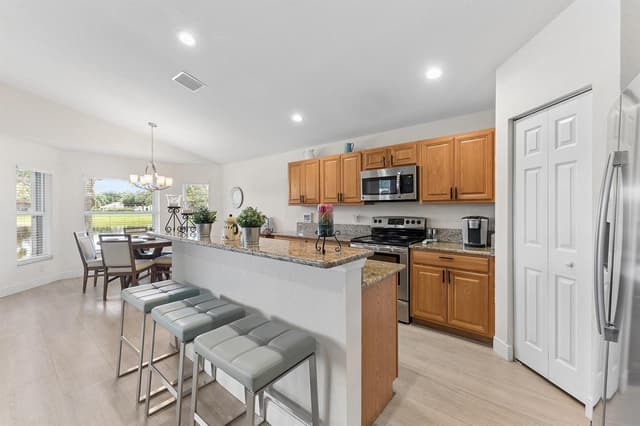 12142 Roma Road, Boynton Beach FL 33437 - Boynton Beach, FL - Photo 5