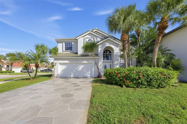 7170 Charleston Point Dr, Lake Worth FL 33467 - Lake Worth, FL - Photo 2