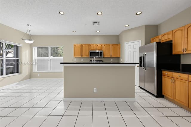 7170 Charleston Point Dr, Lake Worth FL 33467 - Lake Worth, FL - Photo 4