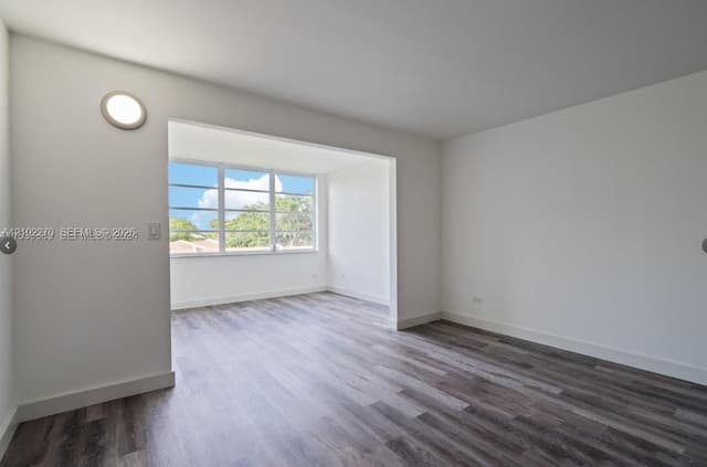 445 NE 195 th st # 330, Miami FL 33179 - Miami, FL - Photo 2
