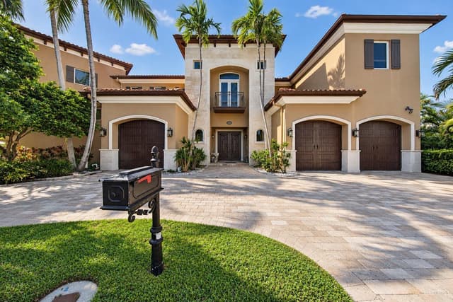 2311 NE 35TH Street, Lighthouse Point FL 33064 - Lighthouse Point, FL - Photo 4
