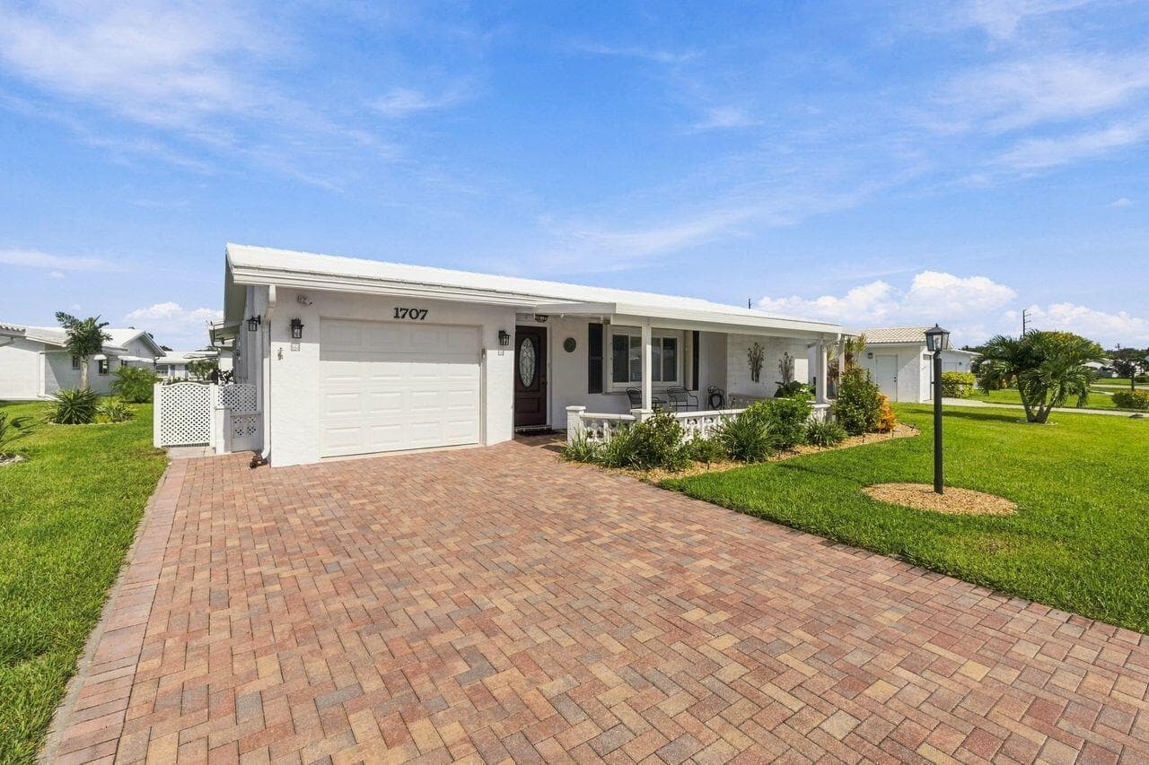 1707 SW 18th Street, Boynton Beach FL 33426 - Boynton Beach, FL - Photo 1