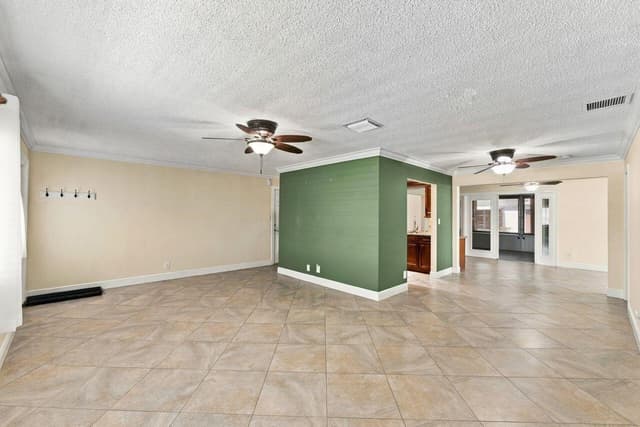 1707 SW 18th Street, Boynton Beach FL 33426 - Boynton Beach, FL - Photo 5