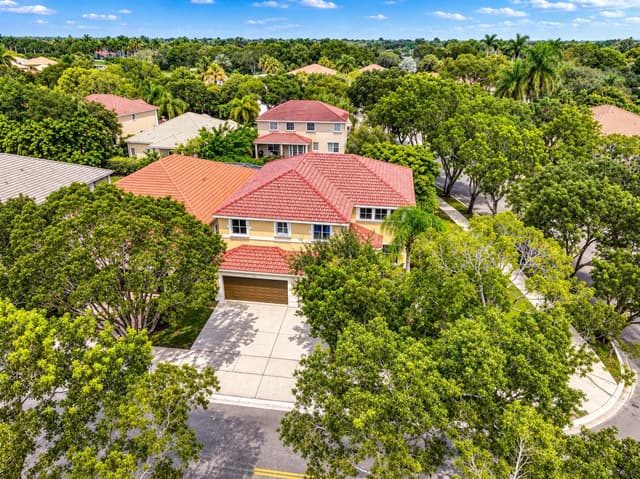 4301 Fox Hollow, Weston FL 33331 - Weston, FL - Photo 7
