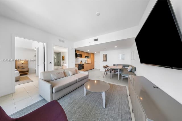 159 NE 6th St # 4011, Miami FL 33132 - Miami, FL - Photo 7