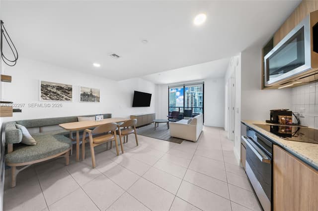 159 NE 6th St # 4011, Miami FL 33132 - Miami, FL - Photo 5