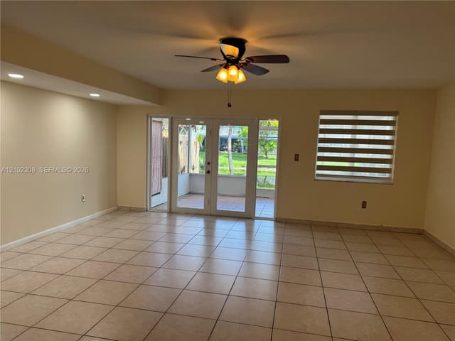 7033 NW 169th St # 7033, Hialeah FL 33015 - Hialeah, FL - Photo 4