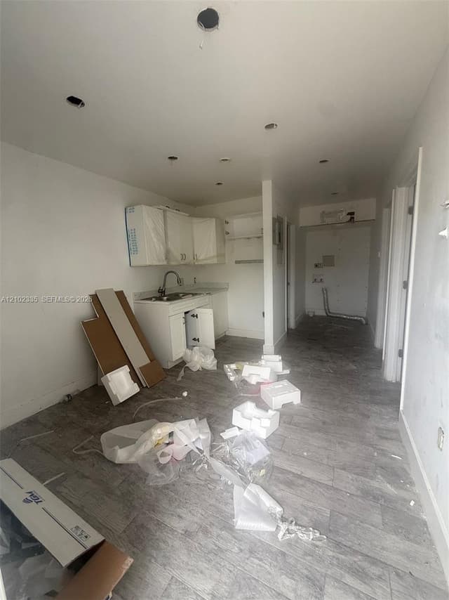 3745 NW 22nd Ct, Miami FL 33142 - Miami, FL - Photo 3