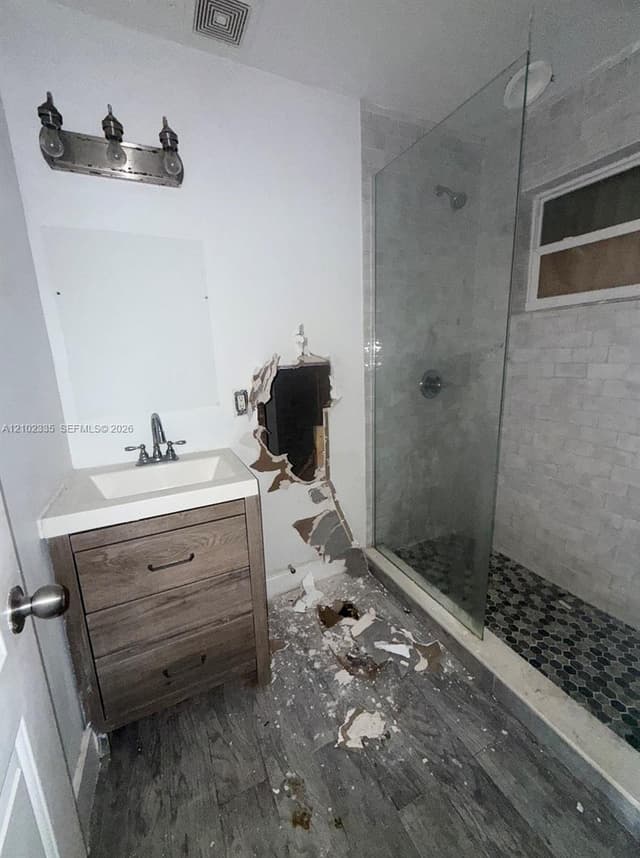 3745 NW 22nd Ct, Miami FL 33142 - Miami, FL - Photo 4
