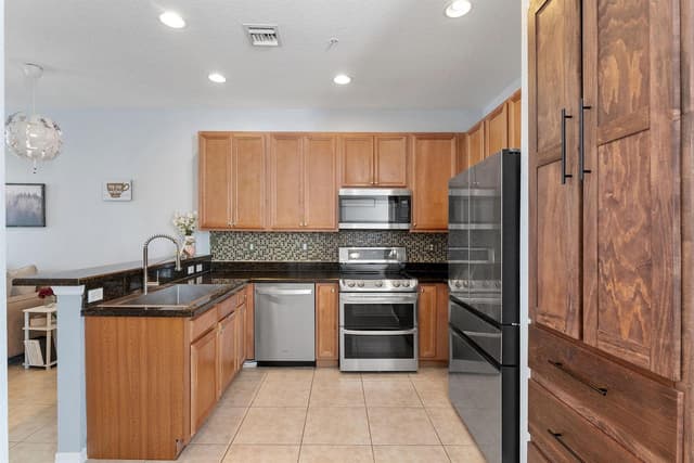 107 Pond Apple Lane # 103, Jupiter FL 33458 - Jupiter, FL - Photo 6