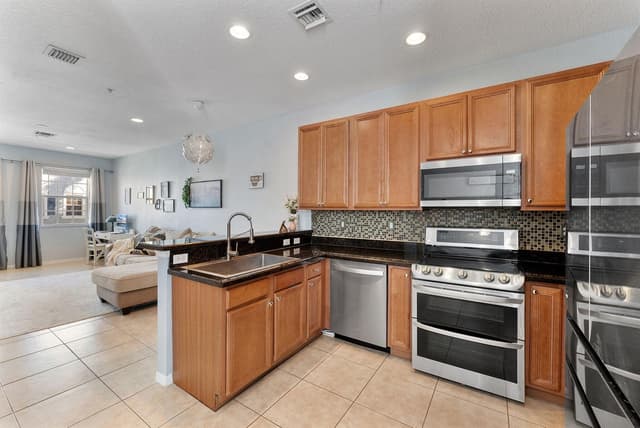 107 Pond Apple Lane # 103, Jupiter FL 33458 - Jupiter, FL - Photo 7