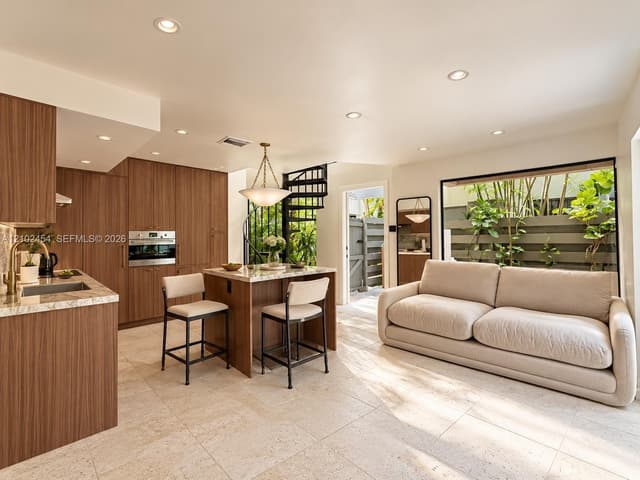 3042 SW 27th Ave # 8, Miami FL 33133 - Miami, FL - Photo 7