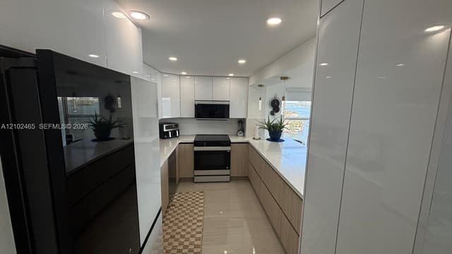 11111 Biscayne Blvd # 16A, Miami FL 33181 - Miami, FL - Photo 5