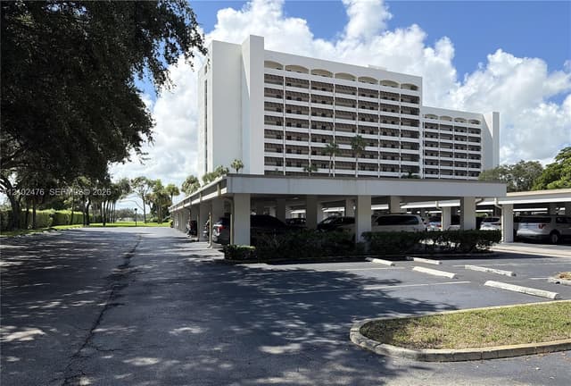 356 Golfview Rd # 305, North Palm Beach FL 33408 - North Palm Beach, FL - Photo 2