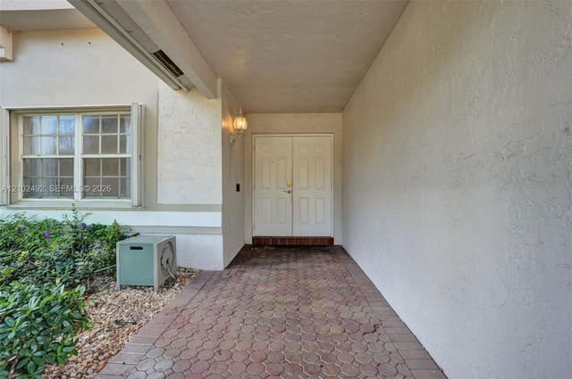 7860 NW 28th St, Margate FL 33063 - Margate, FL - Photo 4