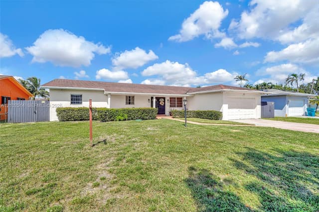 1721 NW 191st St, Miami Gardens FL 33056 - Miami Gardens, FL - Photo 3