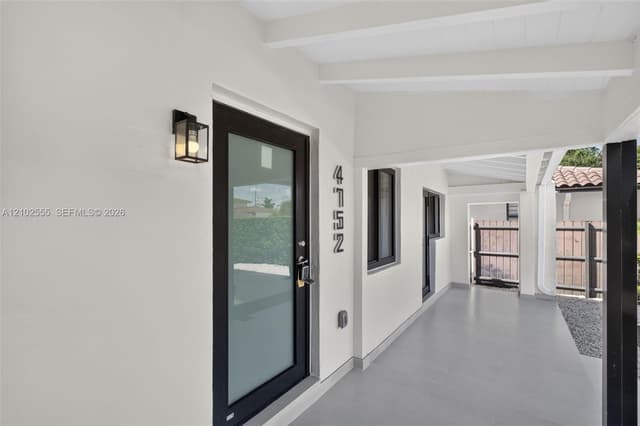 4752 SW 1st St, Miami FL 33134 - Miami, FL - Photo 5