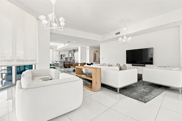200 Biscayne Boulevard Way # 5302, Miami FL 33131 - Miami, FL - Photo 3