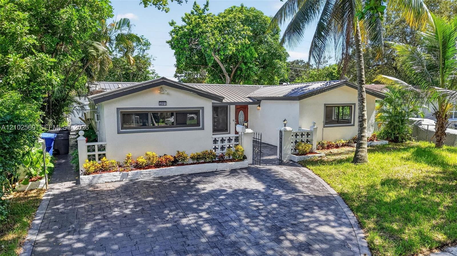 4001 N 66th Ave, Hollywood FL 33024 - Hollywood, FL - Photo 1