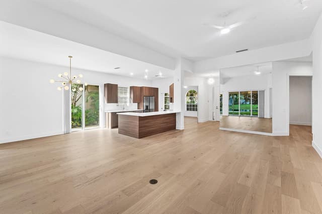 2580 Kittbuck Way, West Palm Beach FL 33411 - West Palm Beach, FL - Photo 4