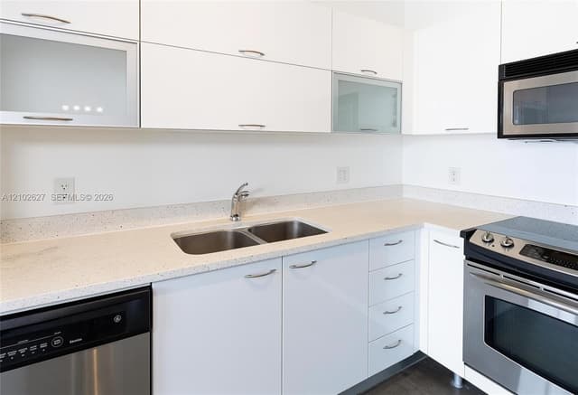 133 NE 2nd Ave # 2109, Miami FL 33132 - Miami, FL - Photo 5