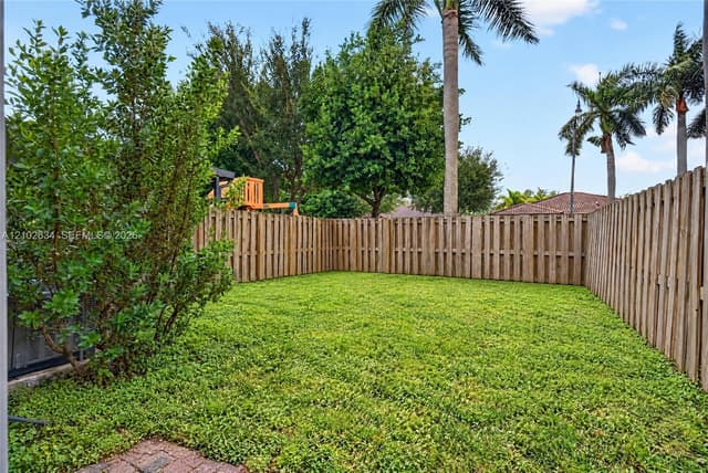 144 SE 37th Ter, Homestead FL 33033 - Homestead, FL - Photo 4