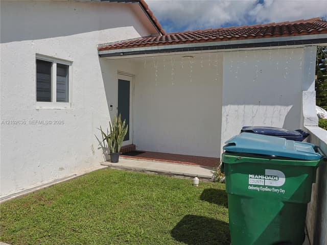 13555 SW 38th Ln, Miami FL 33175 - Miami, FL - Photo 5