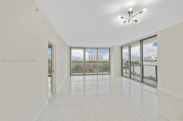 16385 Biscayne Blvd # 407, North Miami Beach FL 33160 - North Miami Beach, FL - Photo 6