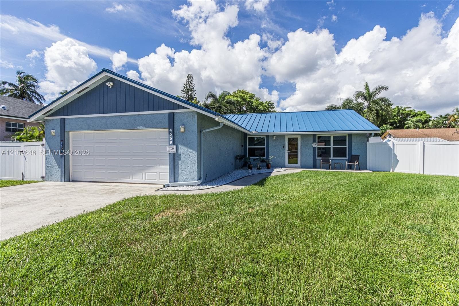 4539 SW 28th Way, Dania Beach FL 33312 - Dania Beach, FL - Photo 1