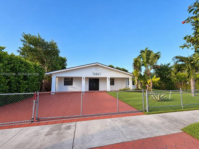 11461 SW 193rd St, Miami FL 33157 - Miami, FL - Photo 2