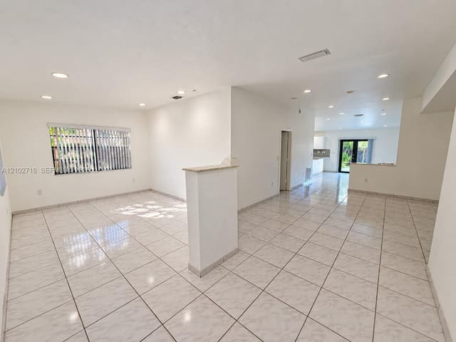 11461 SW 193rd St, Miami FL 33157 - Miami, FL - Photo 6