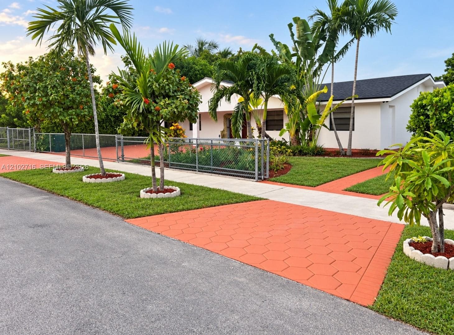 11461 SW 193rd St, Miami FL 33157
