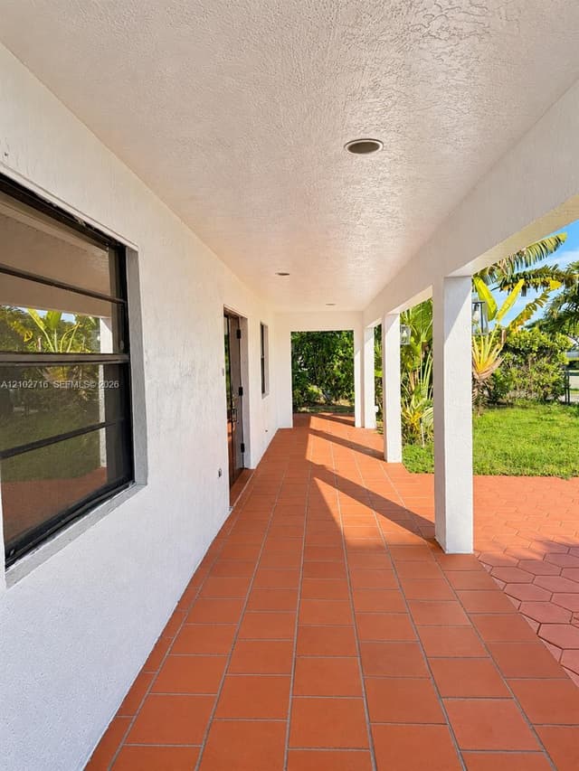 11461 SW 193rd St, Miami FL 33157 - Miami, FL - Photo 5