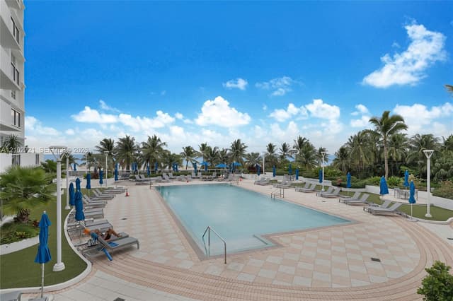 100 Lincoln Rd # 1008, Miami Beach FL 33139 - Miami Beach, FL - Photo 7