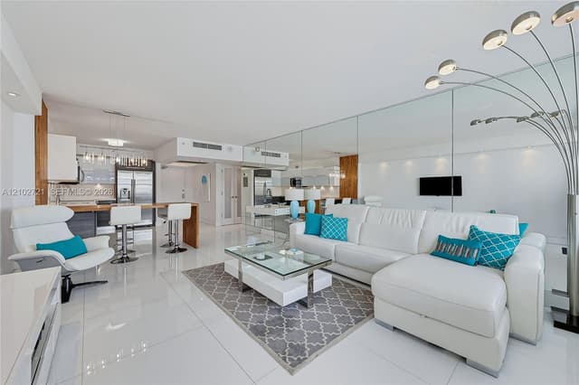 100 Lincoln Rd # 1008, Miami Beach FL 33139 - Miami Beach, FL - Photo 3
