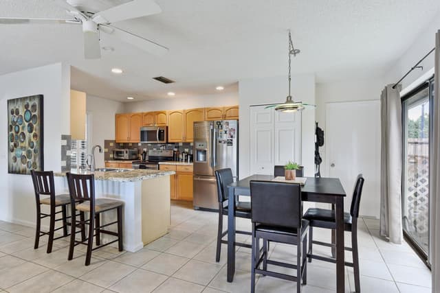 4852 Sugar Pine Drive, Boca Raton FL 33487 - Boca Raton, FL - Photo 6