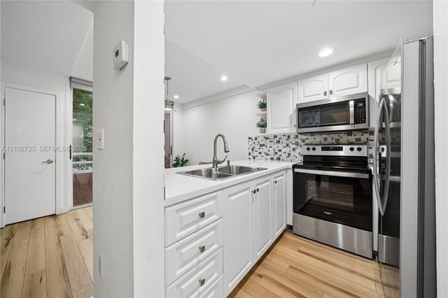 2801 Florida Ave # 212, Miami FL 33133 - Miami, FL - Photo 5