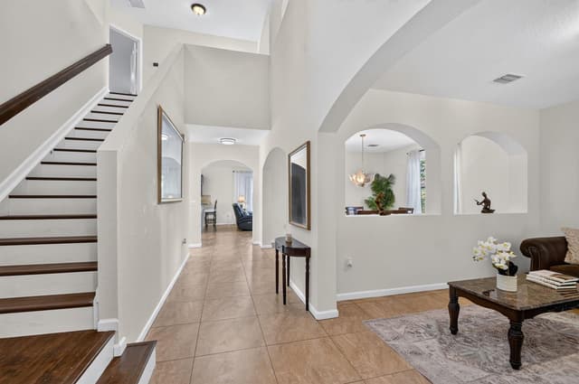 9070 WINTERHAVEN Circle, West Palm Beach FL 33411 - West Palm Beach, FL - Photo 7
