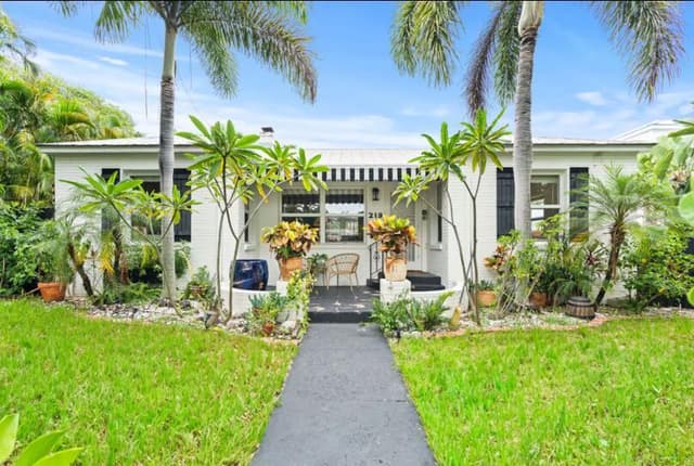 219 31st Street, West Palm Beach FL 33407 - West Palm Beach, FL - Photo 6