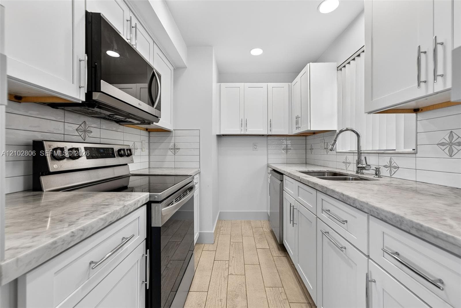1121 SW 122nd Ave # 2, Miami FL 33184