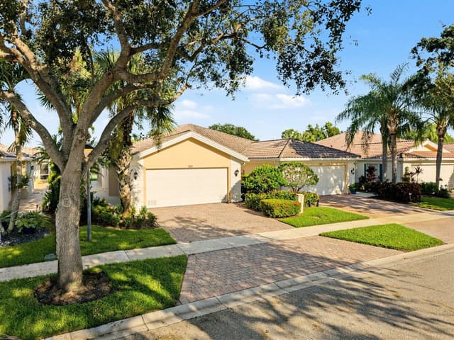 3131 VERDMONT Lane, Wellington FL 33414 - Wellington, FL - Photo 2