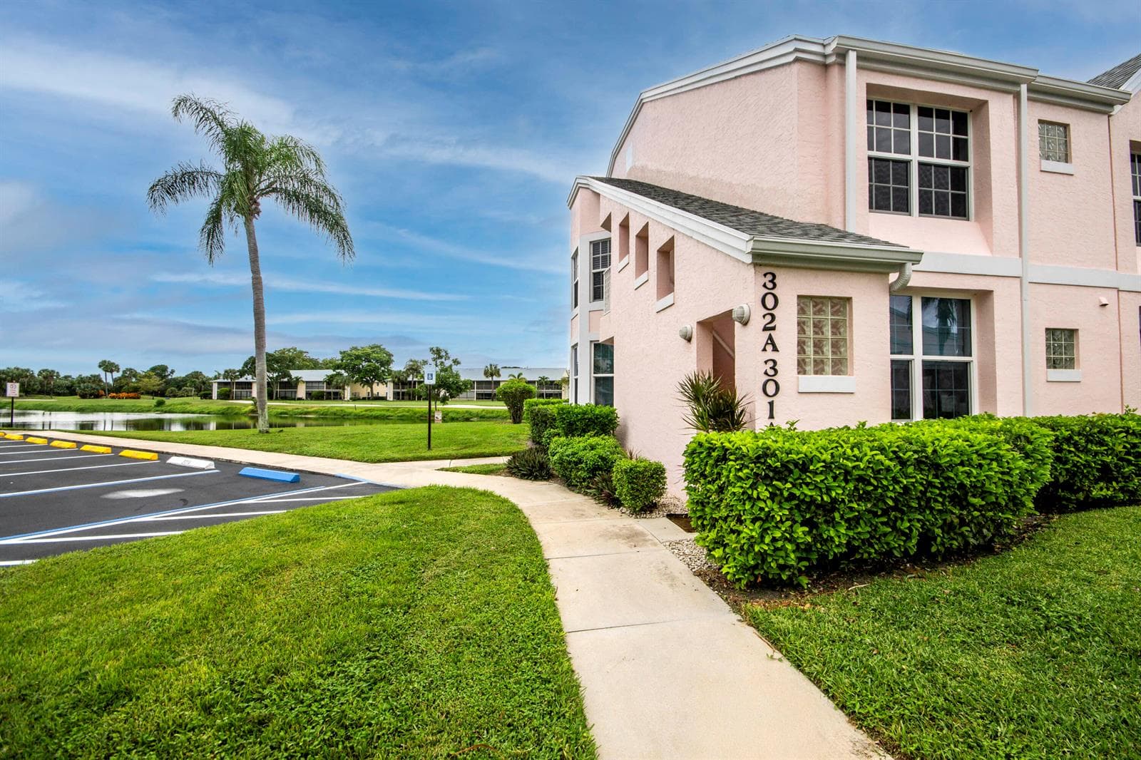 302 Muirfield Court # 302A, Jupiter FL 33458 - Jupiter, FL - Photo 1
