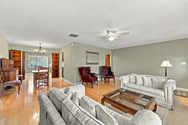 6706 NW 71ST Court, Tamarac FL 33321 - Tamarac, FL - Photo 5