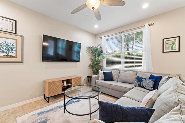 4677 Mediterranean Circle, Palm Beach Gardens FL 33418 - Palm Beach Gardens, FL - Photo 7