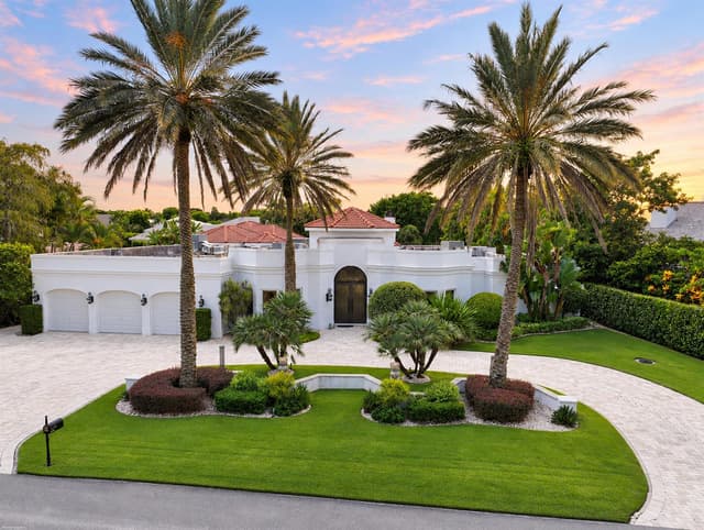 2344 Golf Brook Drive, Wellington FL 33414 - Wellington, FL - Photo 2